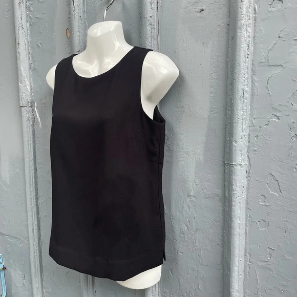 J Crew Black Scoop Neck Tank Top,  BNWT, size 2 - Picture 4 of 13